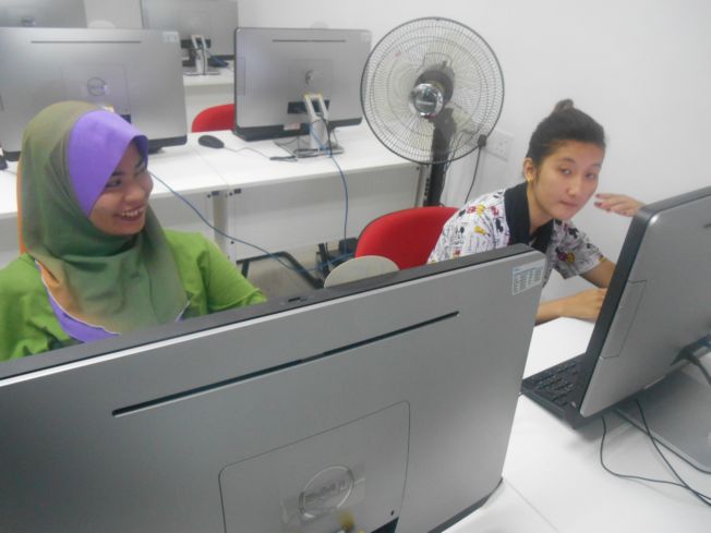 DSCN1525 E